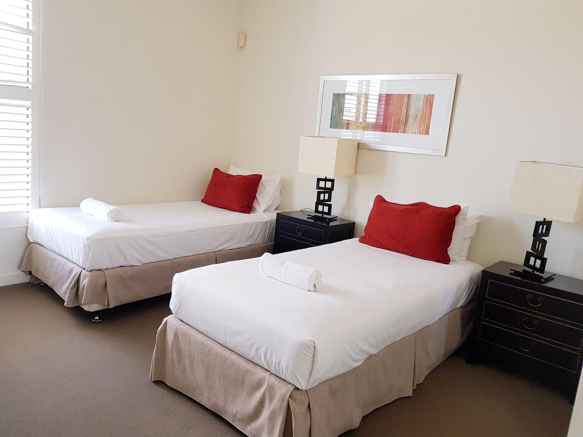 Blue C Coolangatta Aparthotel Ngoại thất bức ảnh