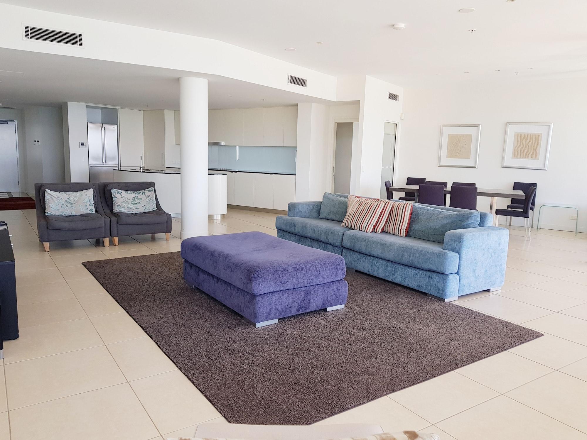 Blue C Coolangatta Aparthotel Ngoại thất bức ảnh