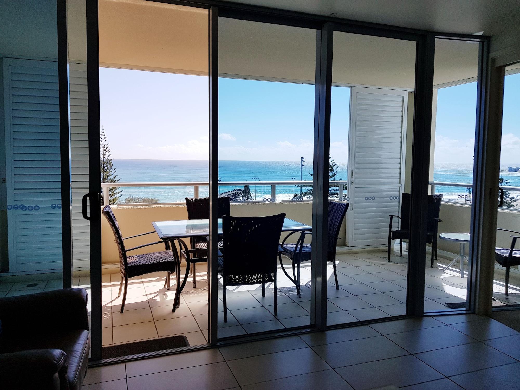 Blue C Coolangatta Aparthotel Ngoại thất bức ảnh