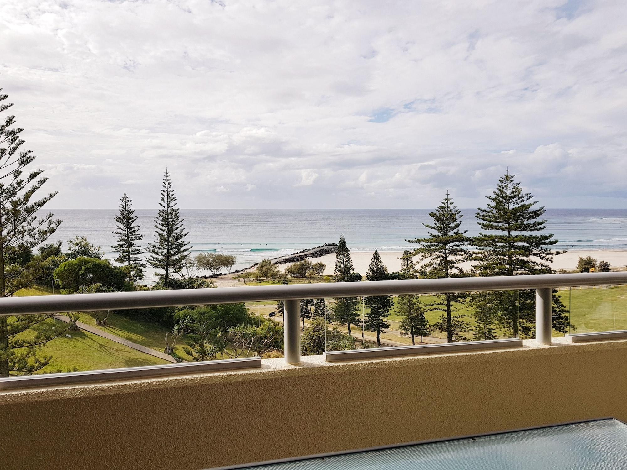 Blue C Coolangatta Aparthotel Ngoại thất bức ảnh