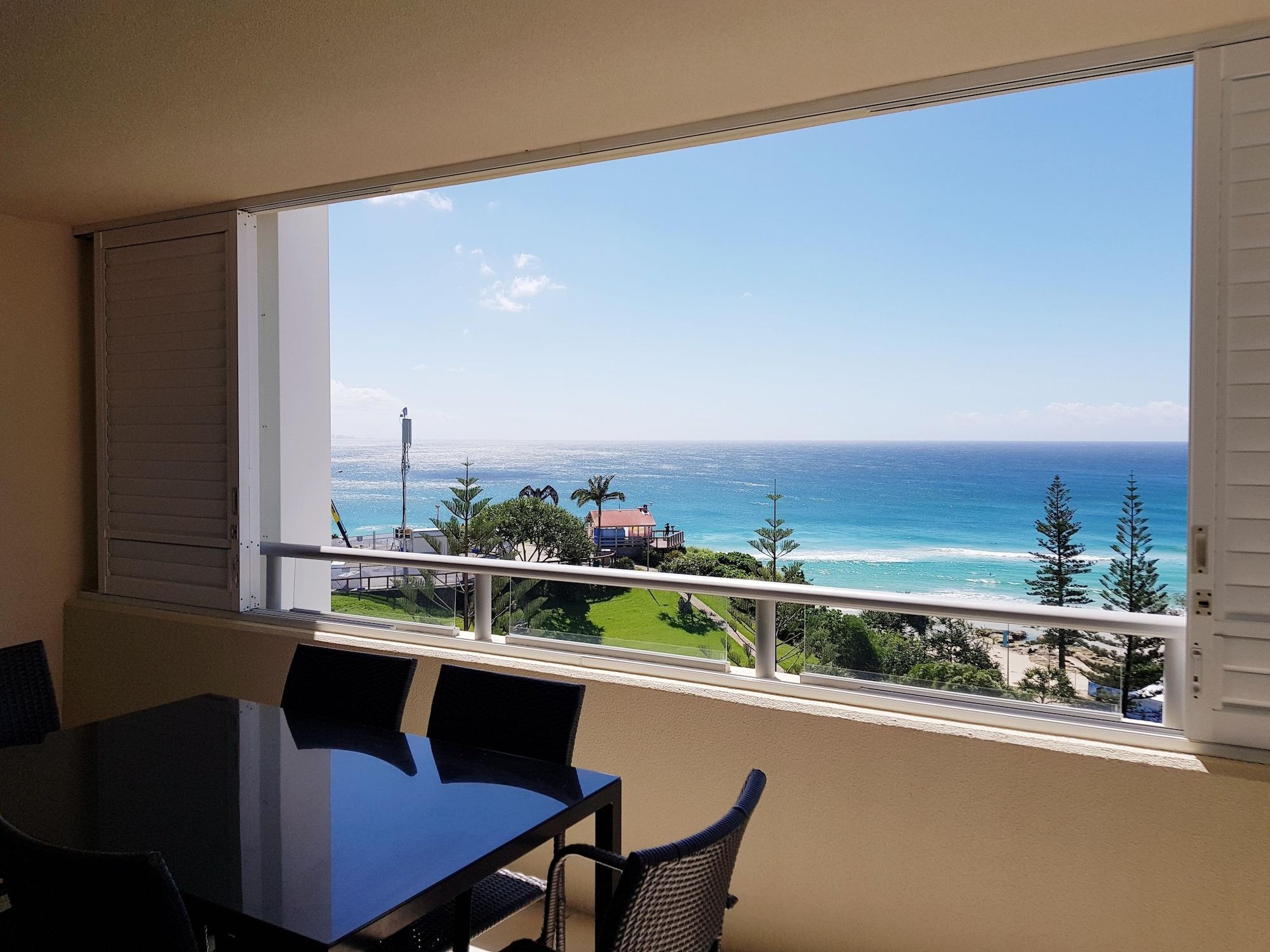 Blue C Coolangatta Aparthotel Ngoại thất bức ảnh