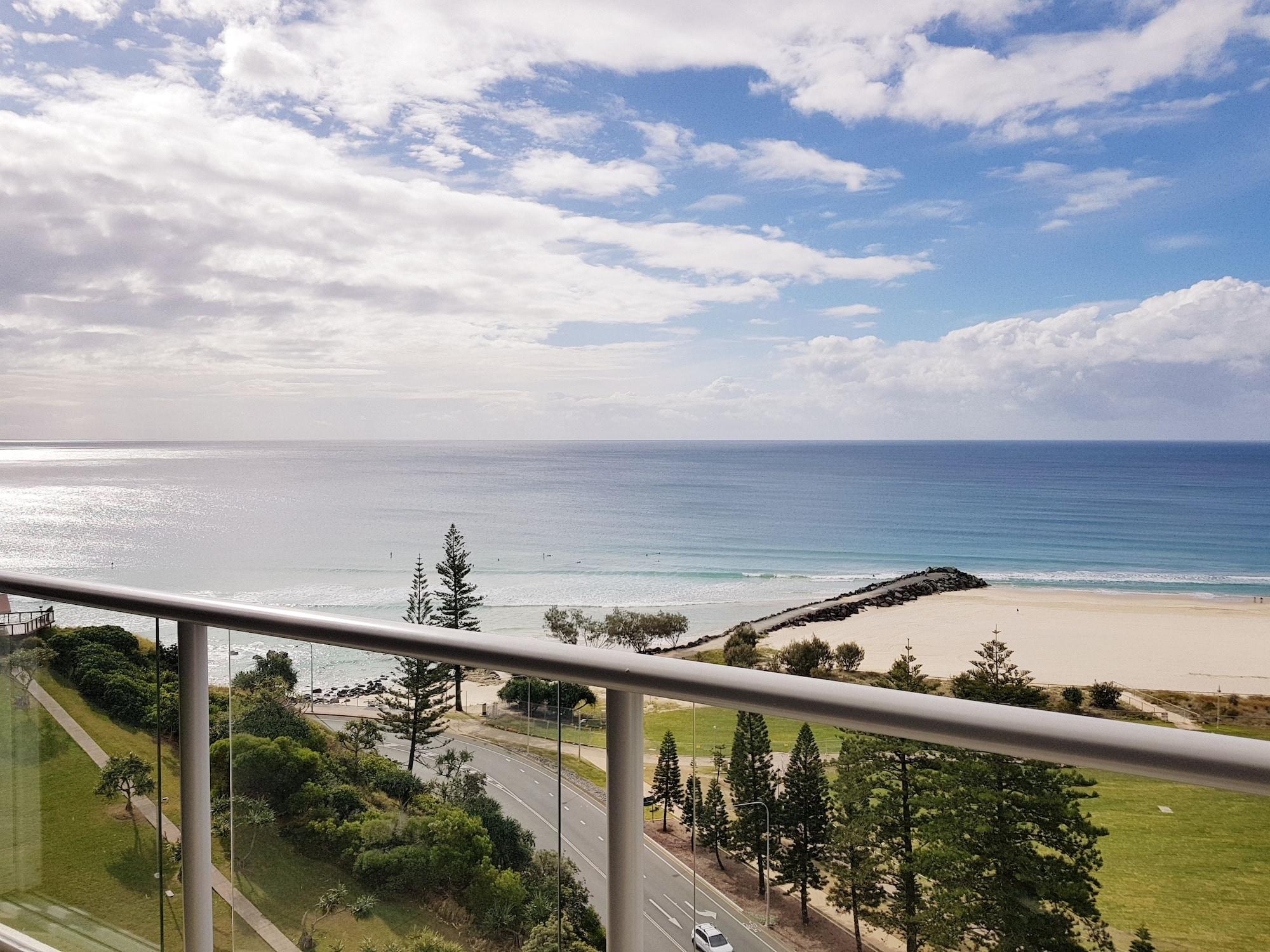 Blue C Coolangatta Aparthotel Ngoại thất bức ảnh