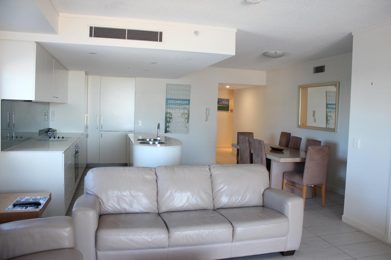 Blue C Coolangatta Aparthotel Ngoại thất bức ảnh