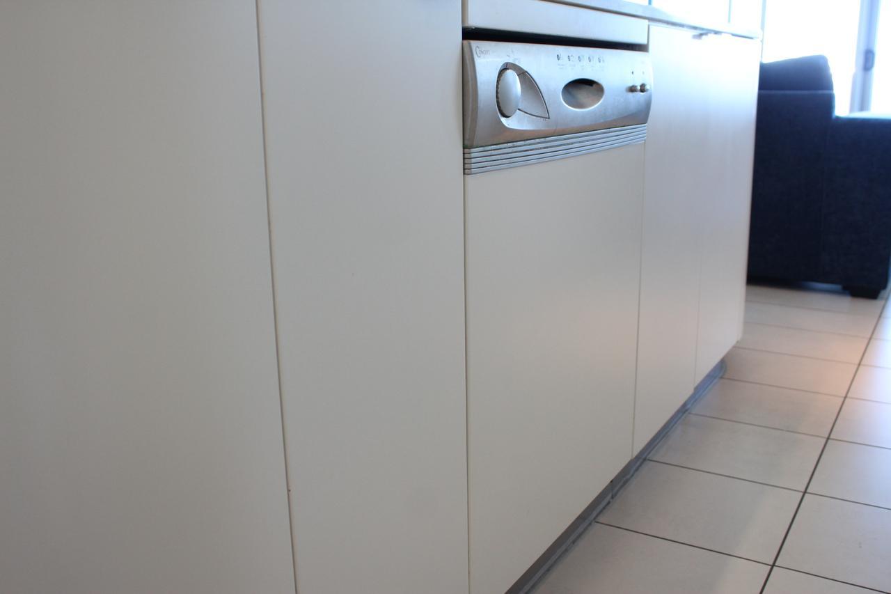 Blue C Coolangatta Aparthotel Ngoại thất bức ảnh